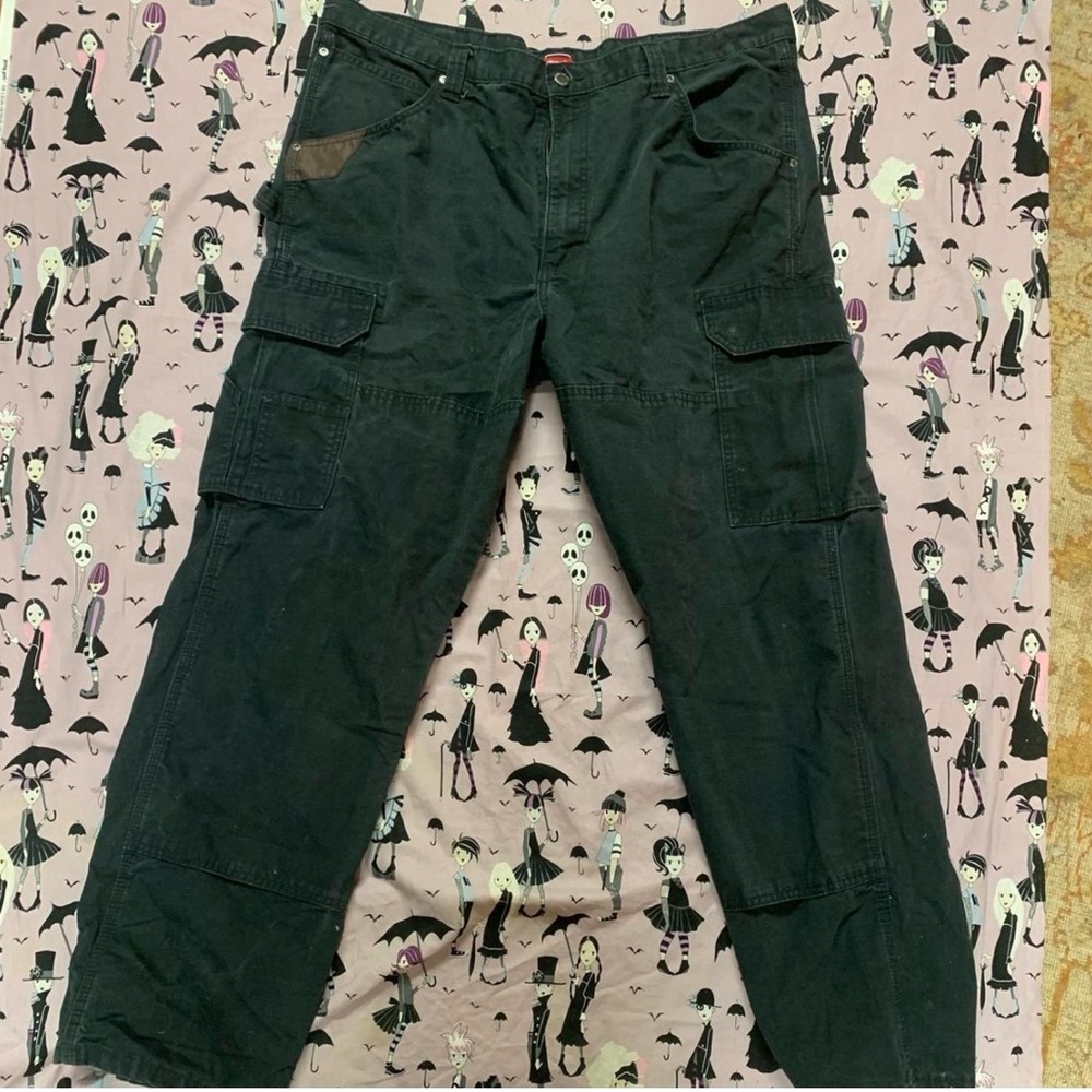 Black Cargo Wrangler Workwear Pants Size 40x32